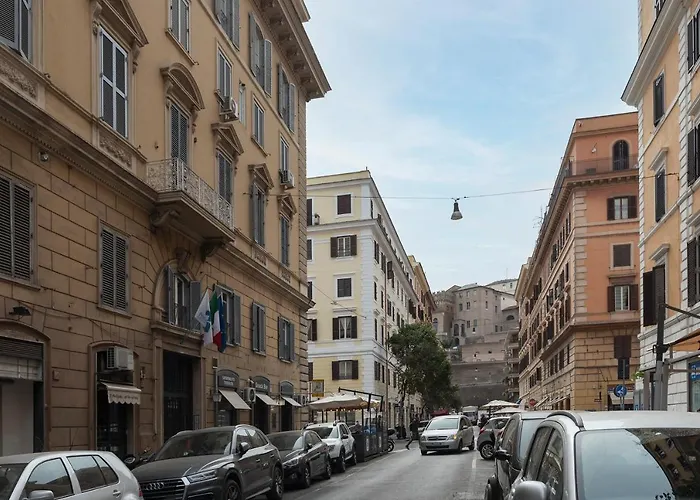 Musei Vaticani cozy apartment